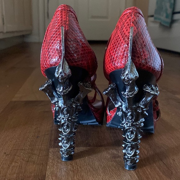 Hades Shoes - Hades Shoes